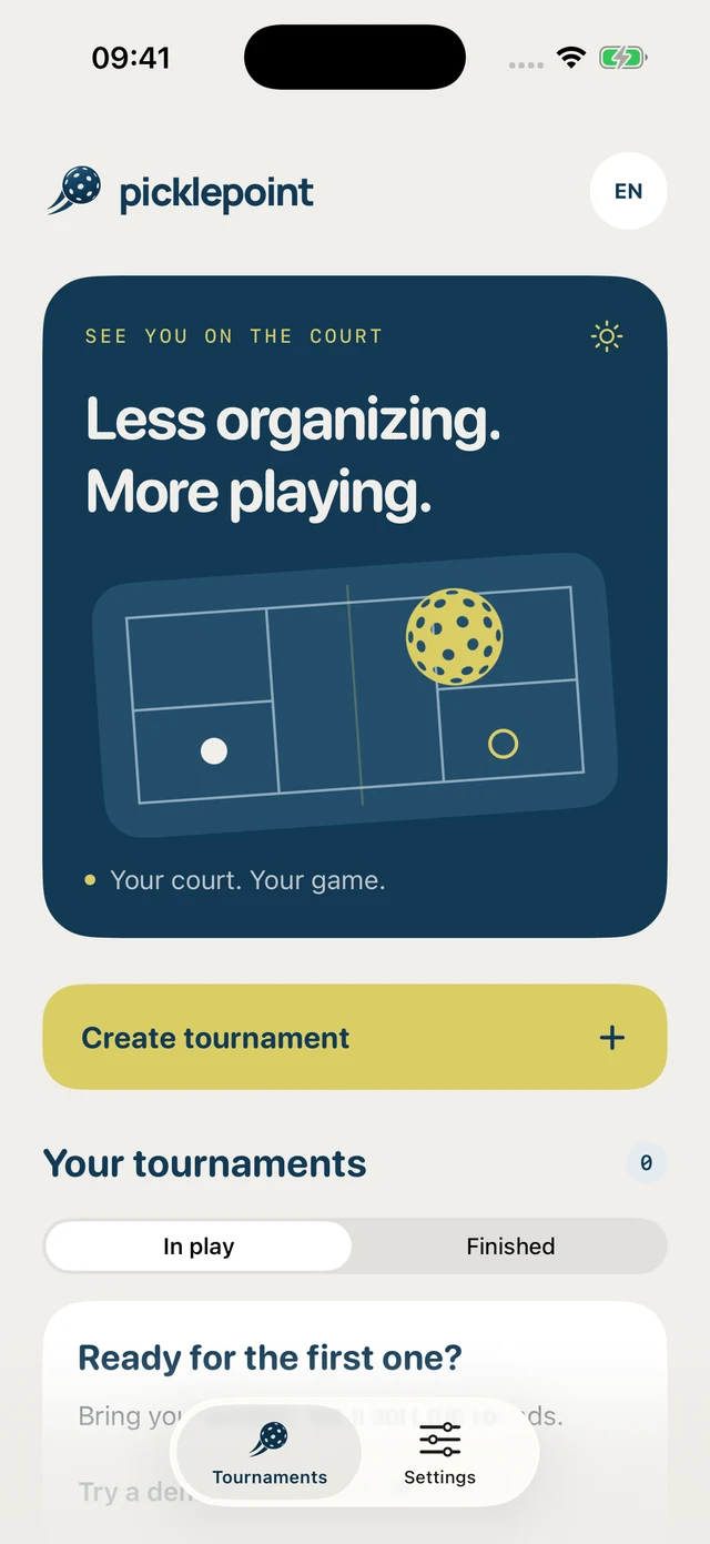 iPhone: PicklePoint home screen and tournament creation